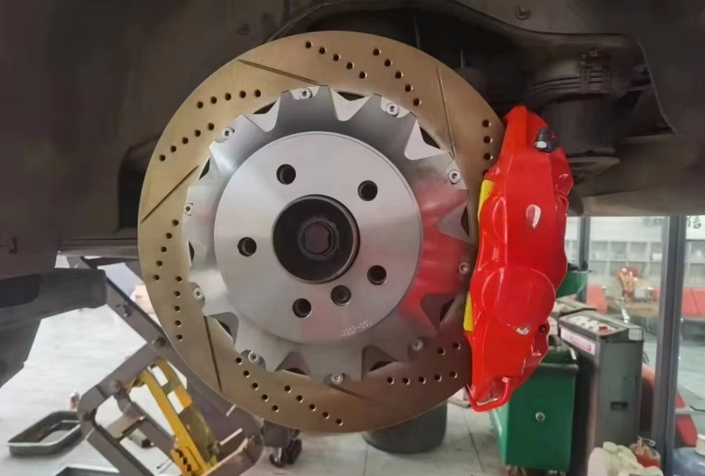 FECCR OEM ODM Fren Kaliper Kit - Forged Front Brake Caliper 4 Piston incelemesi ve fiyatı